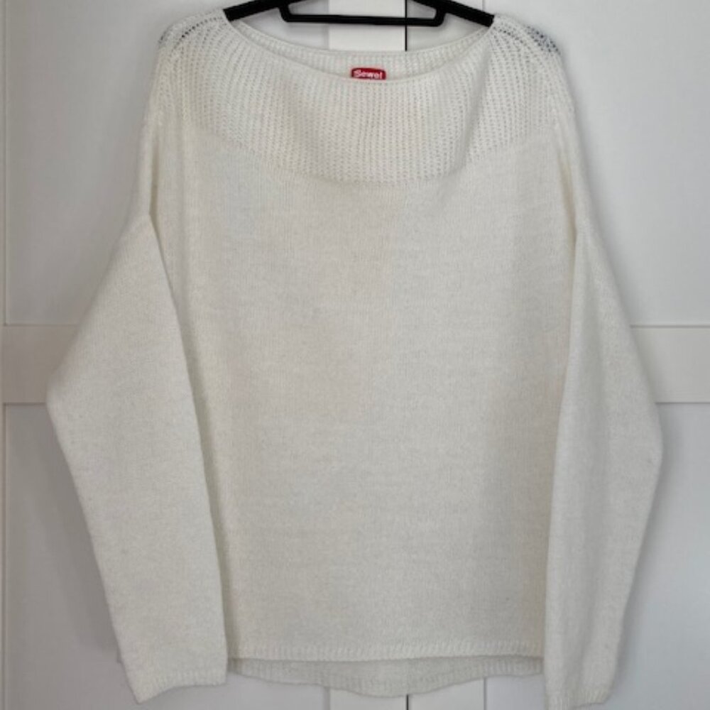 Women's Off Shoulder Sweater - Picture 4 of 5